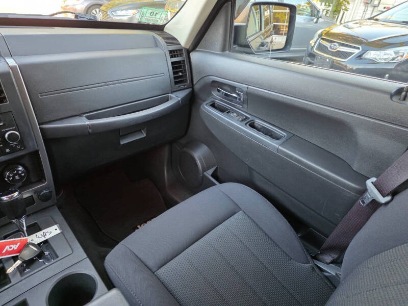 2011 Jeep Liberty Sport