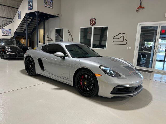 2022 Porsche 718 Cayman GTS 4.0