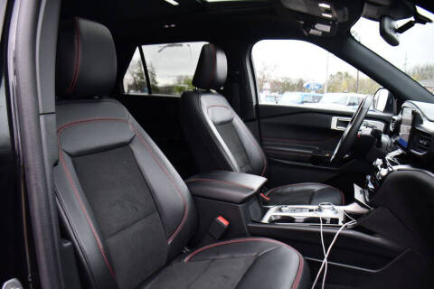 2023 Ford Explorer ST-Line