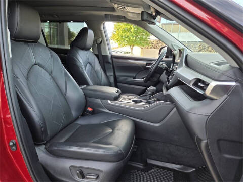 2021 Toyota Highlander Platinum