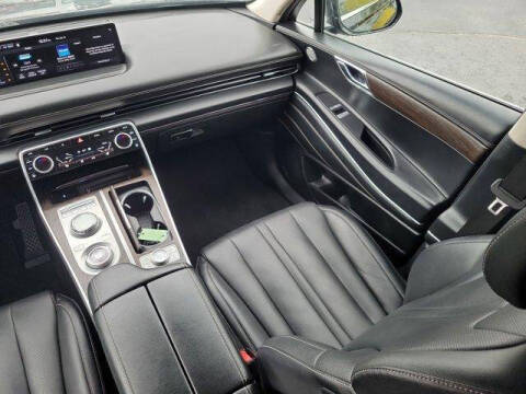 2024 Genesis GV80 2.5T