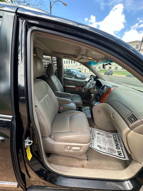 2009 Toyota Sienna