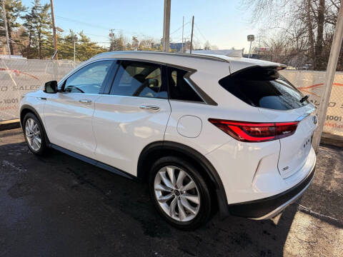 2019 Infiniti QX50 Essential