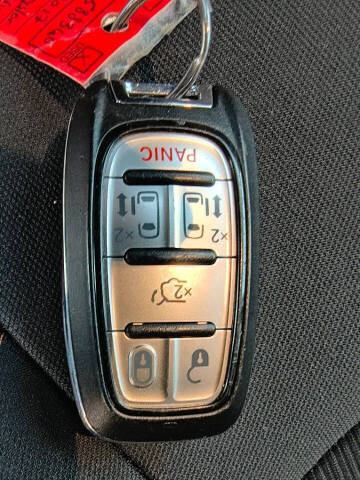 2017 Chrysler Pacifica Touring