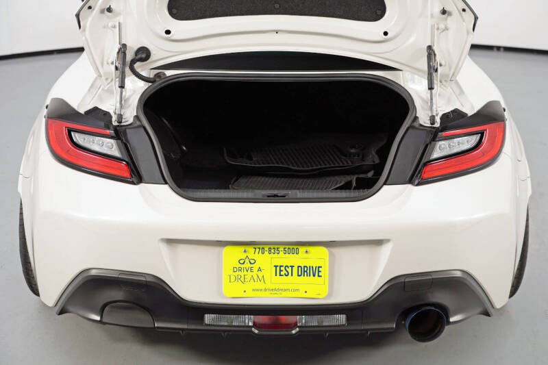 2024 Toyota GR86 Premium