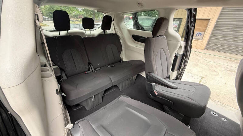2017 Chrysler Pacifica Touring