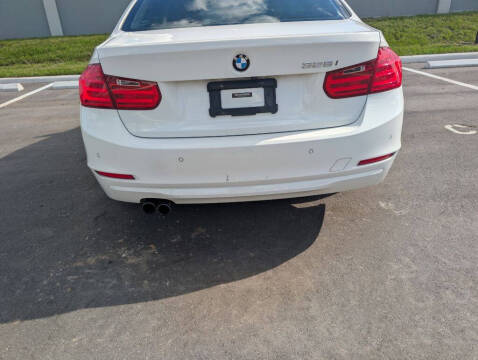 2012 BMW 3 Series 328i