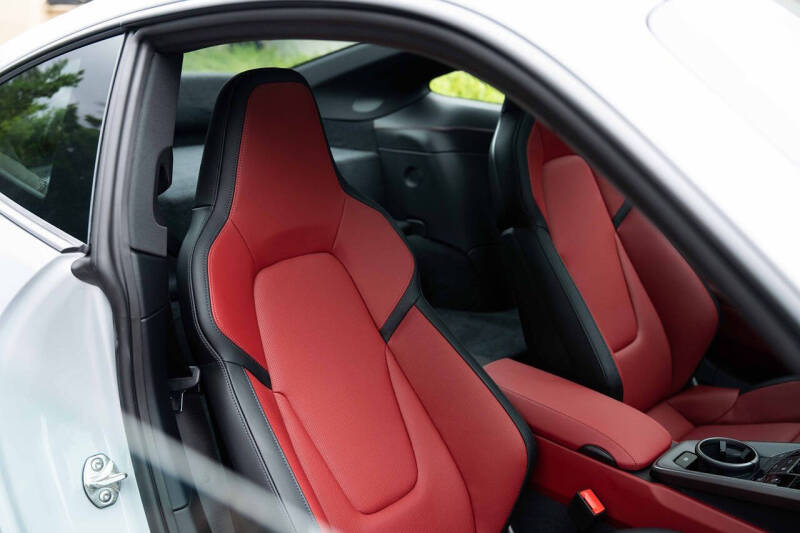 2026 Porsche 911 Carrera