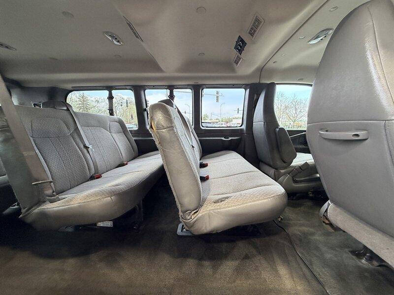 2018 Chevrolet Express LT 2500