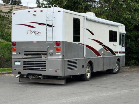 2002 Freightliner XC Chassis