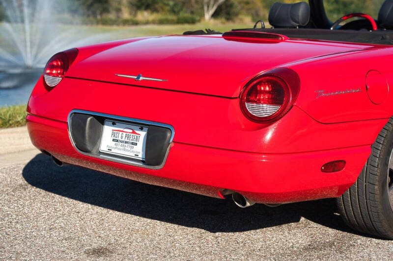 2003 Ford Thunderbird