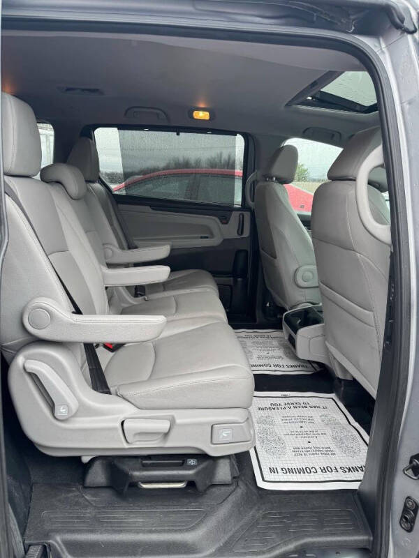 2020 Honda Odyssey EX-L photo 9