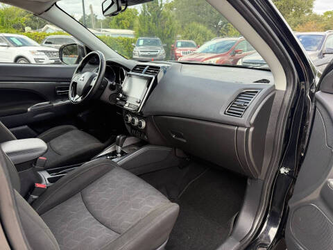 2020 Mitsubishi Outlander Sport SE