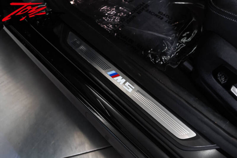 2022 BMW M5