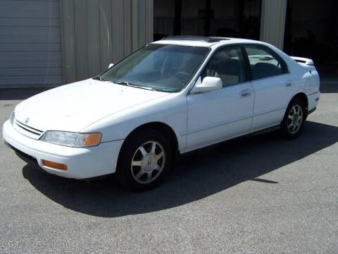 1995 Honda Accord for sale at Capital Fleet  & Remarketing  Auto Finance in Columbia Heights MN