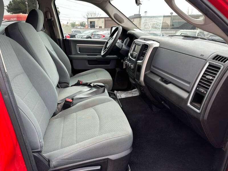 2020 RAM 1500 Classic SLT