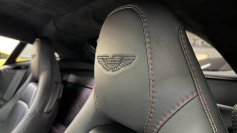 2019 Aston Martin Vantage
