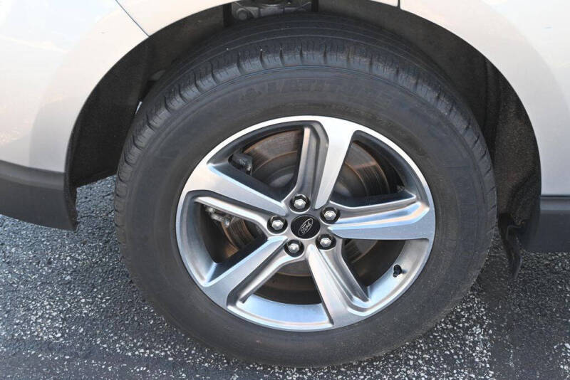 2023 Ford Edge SEL
