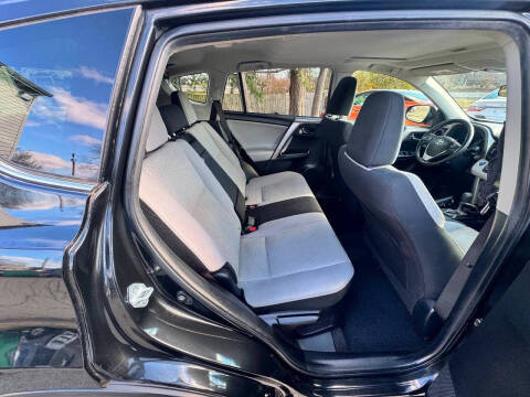 2016 Toyota RAV4 Hybrid XLE