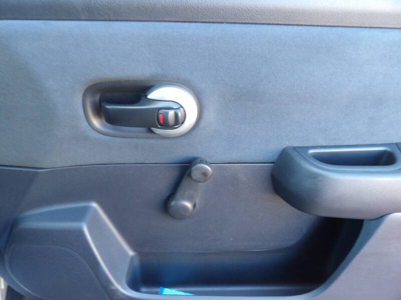 2010 Nissan Versa 1.6