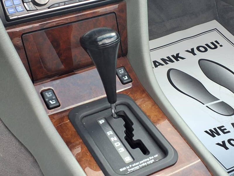 1995 Mercedes-Benz E-Class E 320