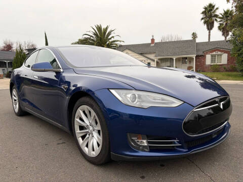 2016 Tesla Model S 70