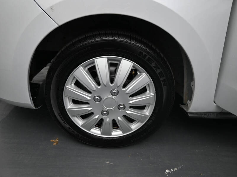 2023 Mitsubishi Mirage ES