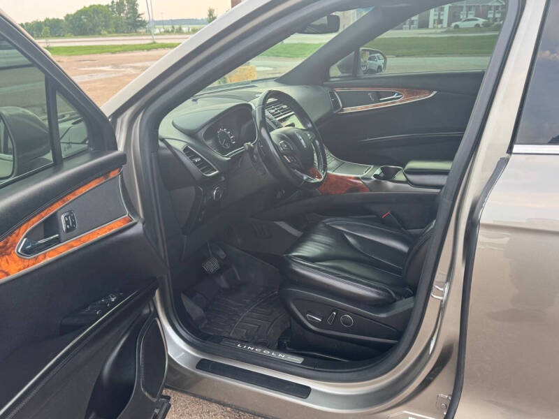 2017 Lincoln MKX Select