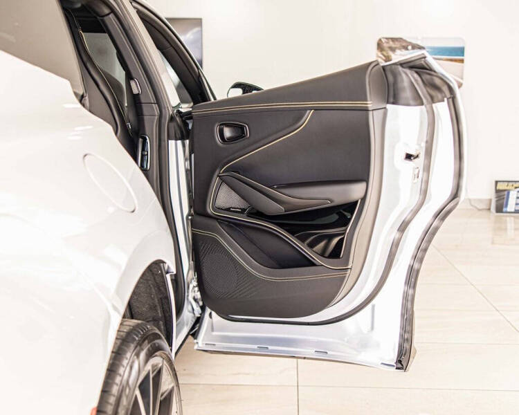 2026 Aston Martin DBX S