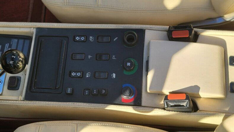 1985 Ferrari Mondial Cabriolet