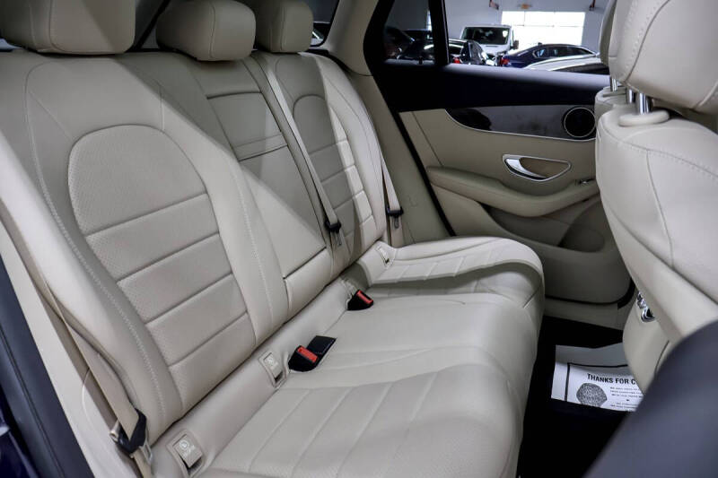 2019 Mercedes-Benz GLC GLC 300