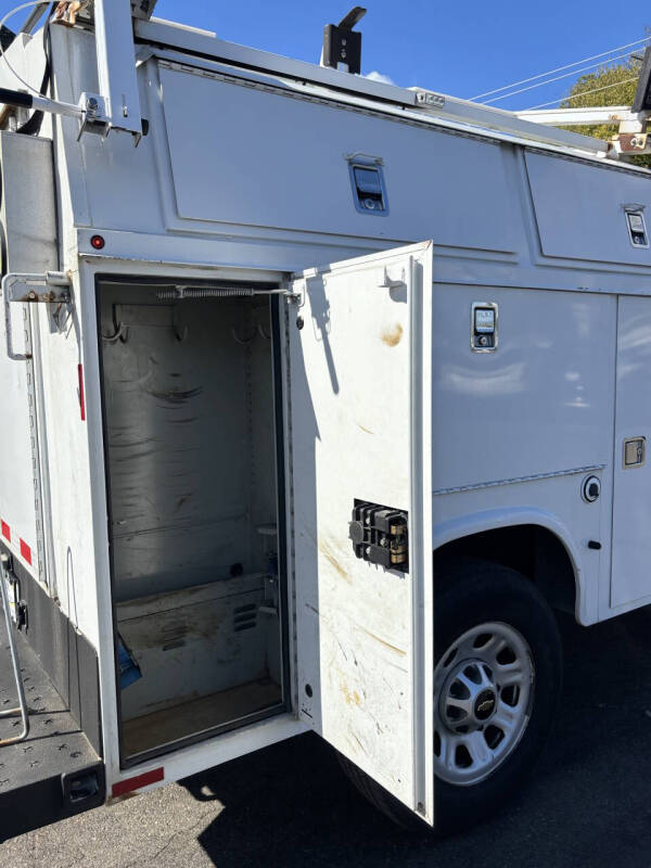 2015 Chevrolet Silverado 3500HD CC Work Truck