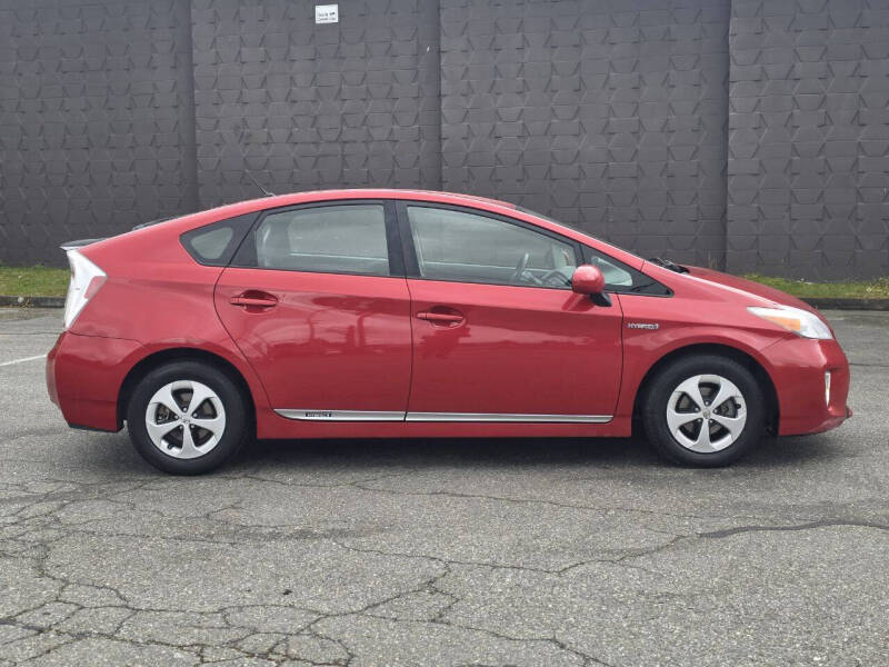 2012 Toyota Prius Two