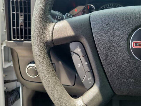 2025 GMC Savana 2500
