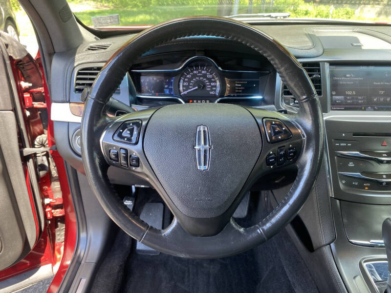 2013 Lincoln MKS