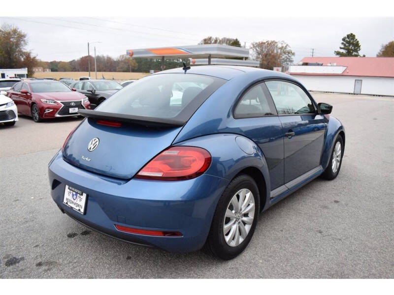 2018 Volkswagen Beetle 2.0T Coast