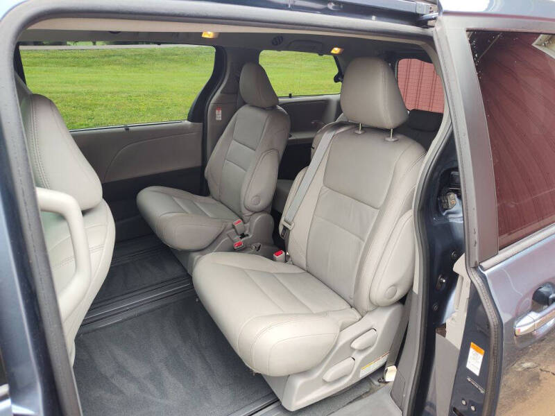 2015 Toyota Sienna