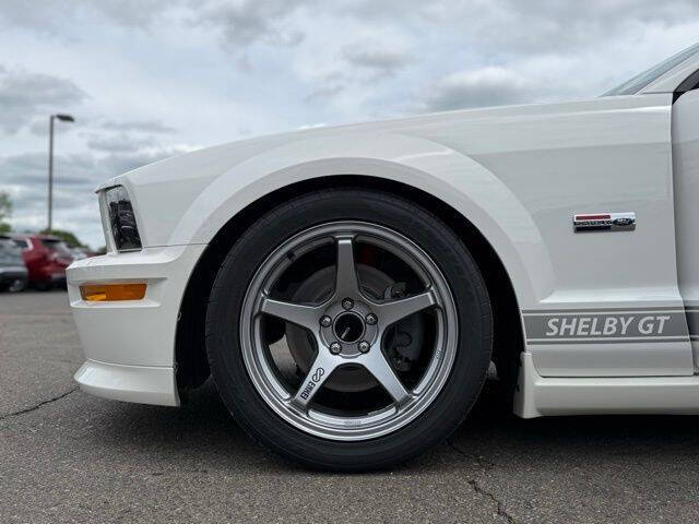 2007 Ford Mustang GT Deluxe