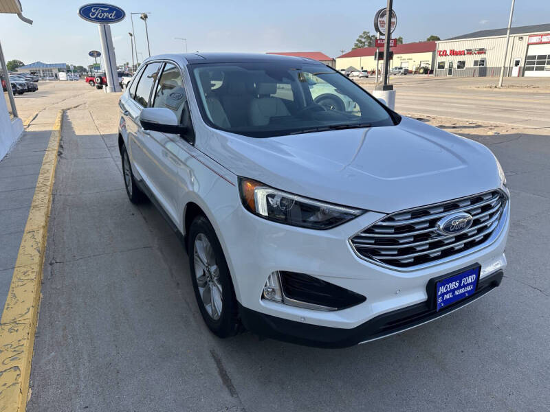 2023 Ford Edge Titanium