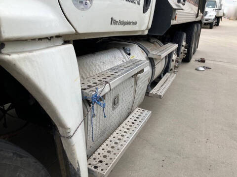 2016 Freightliner Cascadia