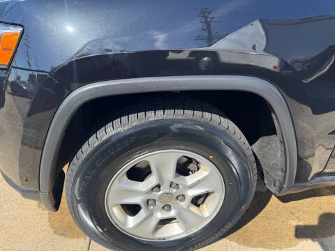 2017 Jeep Grand Cherokee Laredo E