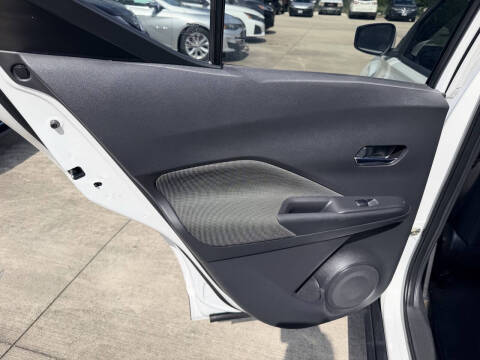 2018 Nissan Kicks SV