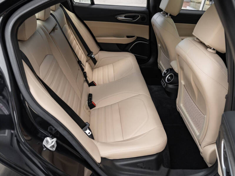 2023 Alfa Romeo Giulia Ti Lusso