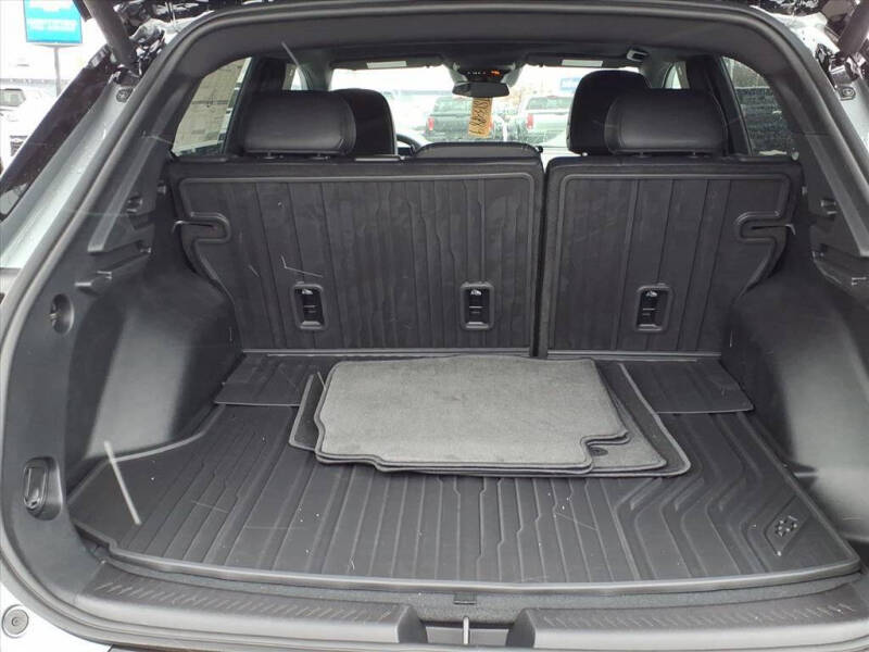 2026 Chevrolet Equinox EV LT 2