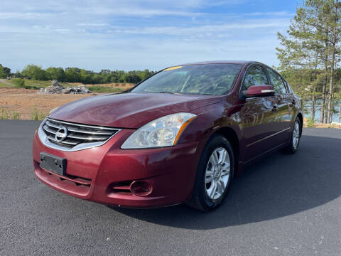 2012 Nissan Altima for sale at BILL HANCOCK MOTORS LLC in Albertville AL