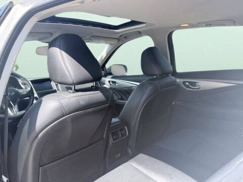 2023 Infiniti Q50 Luxe