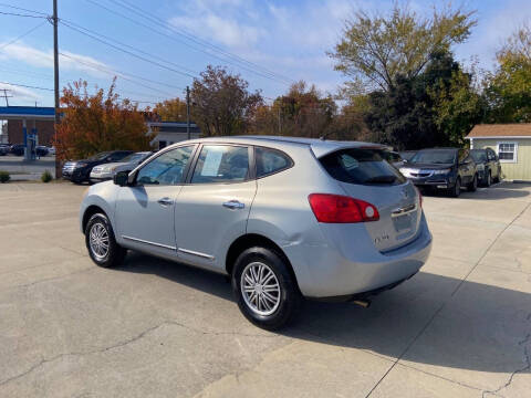 2013 Nissan Rogue S