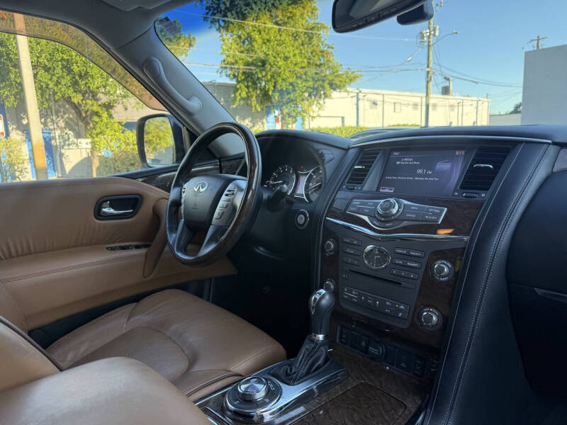 2016 Infiniti QX80 Limited