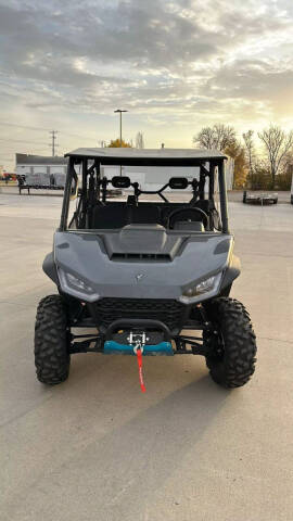 2024 Segway UT10 CREW