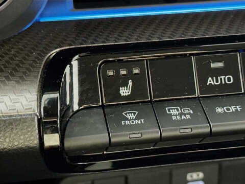 2025 Toyota Prius XLE